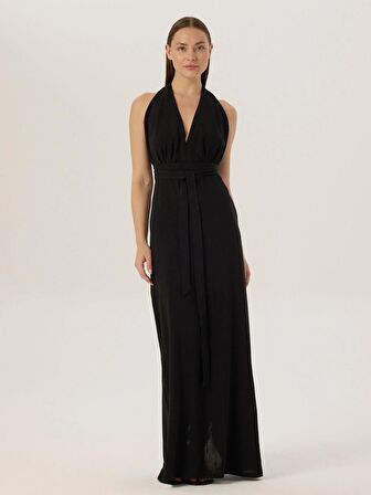 Önü Dekoltekli Boyundan Askılı Uzun Elbise - Siyah