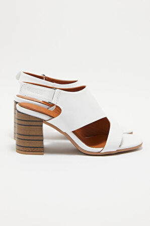 VENÜS 2108502Y KALIN TOPUK DERİ KADIN SANDALET