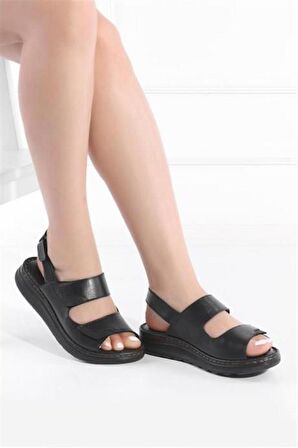 VENÜS 22981715 ORTOPEDİK YUMUŞAK DERİ CIRTLI KADIN SANDALET