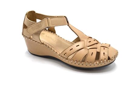 VENÜS 22793083 DOLGU TOPUK YANLARI AÇIK DERİ KADIN SANDALET