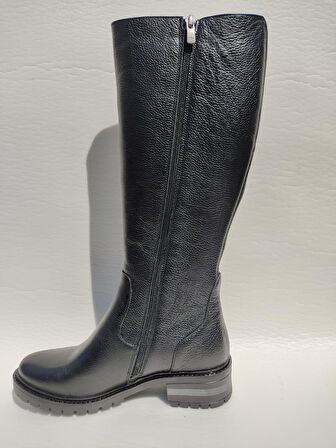 VENÜS 3322K HAKİKİ DERİ AZ TOPUKLU BİNİCİ KADIN ÇİZME