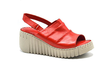 VENÜS 24340250Y DOLGU TOPUK YUMUŞAK DERİ KADIN SANDALET