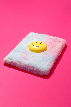 Ecrou Pelüş Kaplama Silikon Gülen Yüz Kabartmalı Not Defteri Ajanda 70 Yaprak 21 x 15 cm