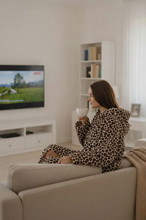 Serona Wellsoft Peluş Kapüşonlu Uzun Panço Yumuşak Dokulu Giyilebilir Tv Battaniyesi | Leopar L/XL