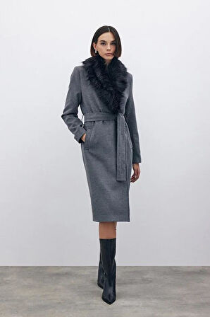 Sateen Kadın Kürklü Kaşe Uzun Kaban 1575-6527