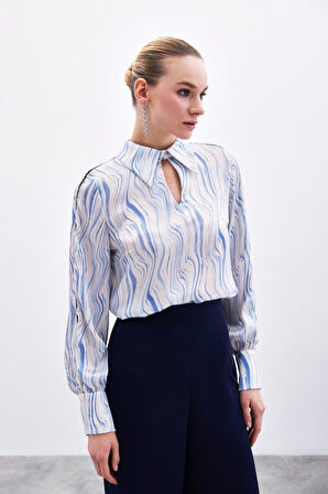 Sateen Aksesuarlı Desenli Kadın Bluz 1719-1004