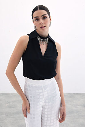 Sateen Taş Aksesuar Detaylı Kolsuz Bluz 1726-1007