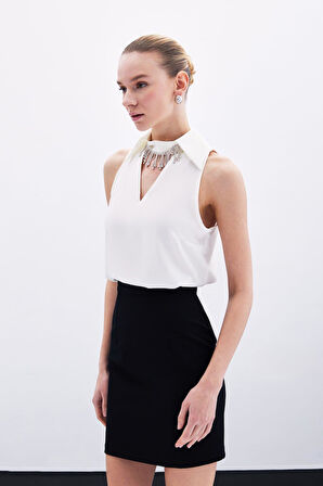 Sateen Taş Aksesuar Detaylı Kolsuz Bluz 1726-1007