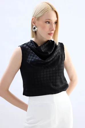 Sateen Kadın Puantiye Desenli Kolsuz Bluz 1953-1611