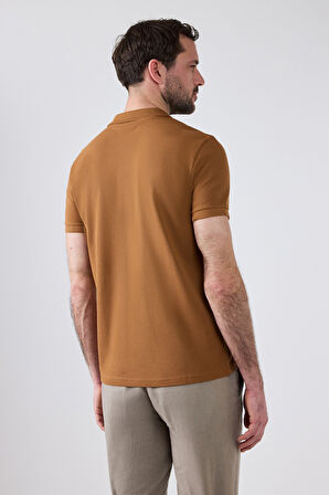 D'S Damat Regular Fit Tütün Pike Dokulu %100 Pamuk Kıvrılmaz Polo Yaka Nakışlı T-Shirt 4HC14ORT51000