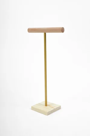Ahşap Modern Tasarım Takı Standı