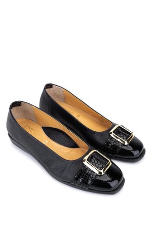 Relax Anatomic Kadın Hakiki Deri Siyah Comfort Ayakkabı 611 E2601-3651 BYN AYK Y22 BLACK