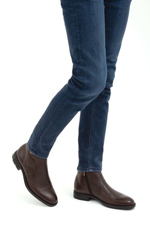 Tamer Tanca Erkek Hakiki Deri Kahverengi Casual Bot 183 22103 ERK BOT SK21/22 KAHVE