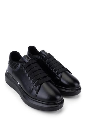Tamer Tanca Erkek Vegan Siyah Sneakers & Spor Ayakkabı 804 642 ERK AYK SK22/23 SIYAH
