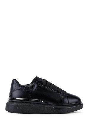 Tamer Tanca Erkek Vegan Siyah Sneakers & Spor Ayakkabı 804 642 ERK AYK SK22/23 SIYAH