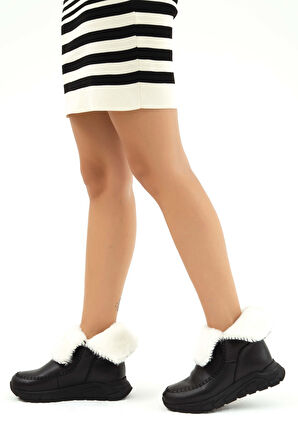 Tamer Tanca Kadın Hakiki Deri Siyah Floter Casual Bot 945 7300 BN BOT SK22/23 SYH GYK FLTR