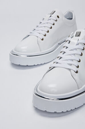 Valmenti Felix Erkek Beyaz Rugan Hakiki Deri Spor Ayakkabı 352 18242 ERK AYK Y23