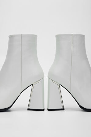 Valmenti Kadın Beyaz Deri Casual Bot 33 54360 BN BOT SK23/24