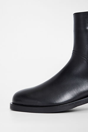 Valmenti Lyrion Kadın Siyah Deri Casual Bot 33 28516 BN BOT SK23/24