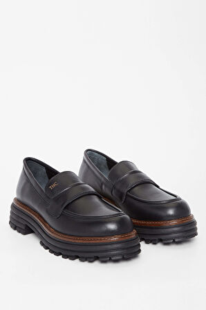 Tamer Tanca Kadın Hakiki Deri Siyah Deri Loafer Ayakkabı 33 7501 BN AYK SK23/24 SIYAH DR