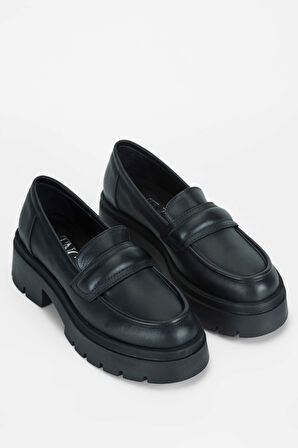 Tamer Tanca Kadın Hakiki Deri Siyah Deri Casual Ayakkabı 775 3293 BN AYK SK23/24 SIYAH DR