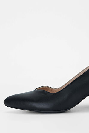 Tamer Tanca Kadın Hakiki Deri Siyah Deri Topuklu Ayakkabı 923 450-1 BN AYK SK23/24 SIYAH DR