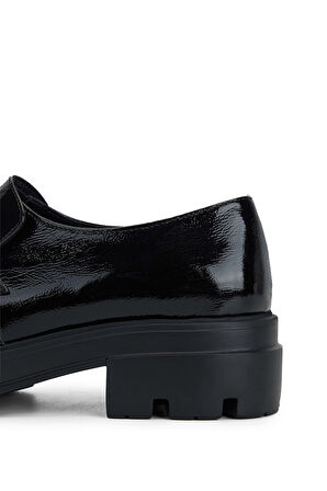 Tamer Tanca Kadın Hakiki Deri Siyah Rugan Loafer Ayakkabı 923 1017 BN AYK SK23/24 SIYAH KRSK RGN