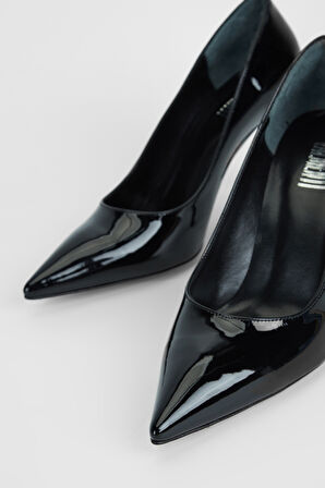 Valmenti Kadın Siyah Rugan Hakiki Deri Terlik 654 165 BN AYK SK23/24