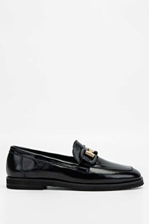 Tamer Tanca Kadın Hakiki Deri Siyah Rugan Loafer Ayakkabı 961 2301 BN AYK SK23/24 SIYAH KRSK RGN