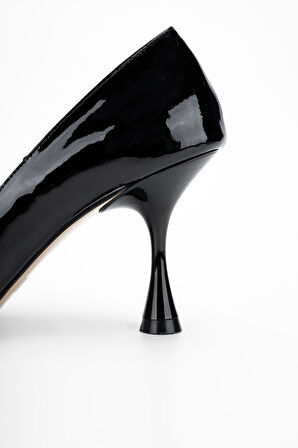 Valmenti AnyaKadın Siyah Rugan Hakiki Deri Topuklu Ayakkabı 22 3374 BN AYK Y24