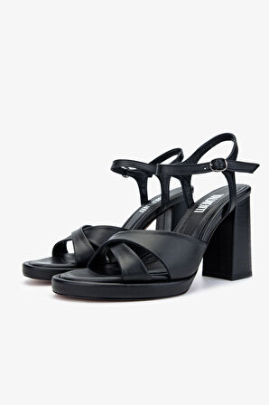 Valmenti Bezza Kadın Siyah Hakiki Deri Topuklu Sandalet 312 531 BN SNDLT Y24