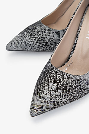 Valmenti Rigel Kadın Siyah Hakiki Deri Topuklu Ayakkabı 923 796-1 BN AYK Y24