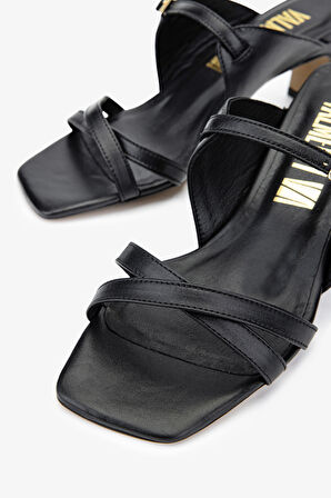 Valmenti Naomi Kadın Siyah Hakiki Deri Terlik 1029 3007 BN TRLK Y24