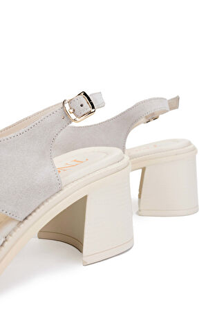 Tamer Tanca Kadın Hakiki Deri Bej Süet Topuklu Sandalet 775 3590 BN SNDLT Y24 BEJ SUET