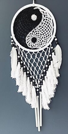 Beyaz Püsküllü Rüzgar Çanlı Beyaz Ve Siyah Renkli Boncuklu Makrome Duvar Süsü