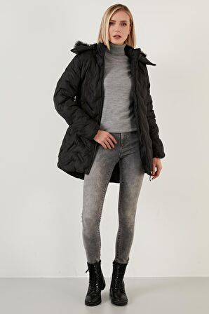 Lela Bayan Mont 5760082