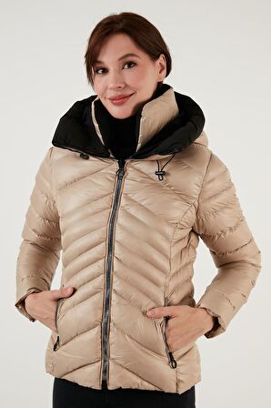 Lela Bayan Mont 6274120