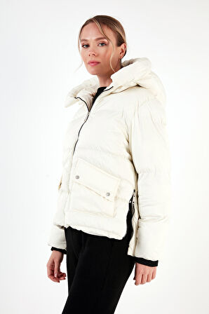 Lela Bayan Mont 497PEARL