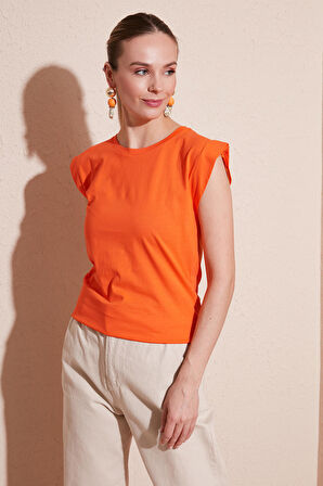 Lela Bayan T Shirt 5864019