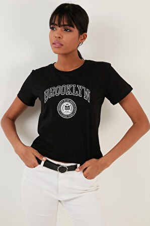 Lela Bayan T Shirt 5864581
