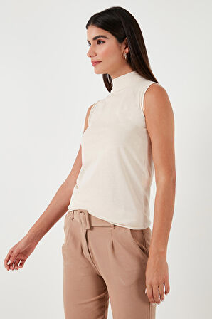 Lela Bayan T Shirt 5865710