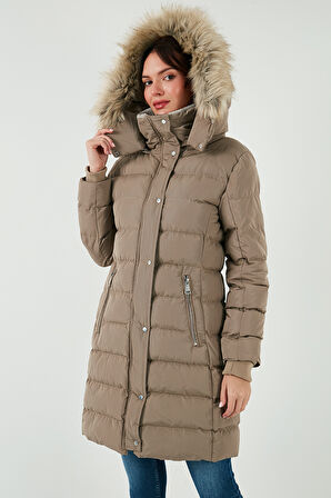 Lela Bayan Mont 497EMİLY