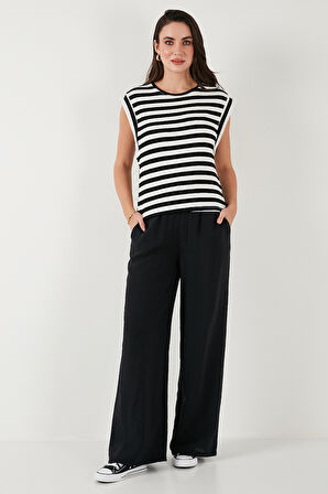 Lela Bayan T Shirt 5866103