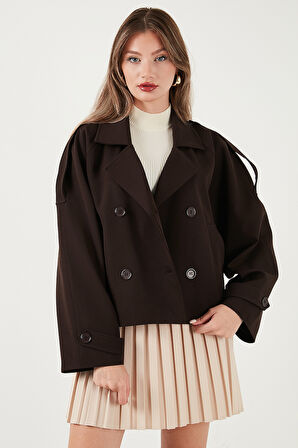 Lela Regular Fit Kruvaze Yaka Düğmeli Astarlı Kısa Trençkot Bayan TRENÇKOT 6524955