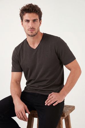 Buratti Pamuklu Regular Fit V Yaka T Shirt Erkek T SHİRT 5902719 KAHVE