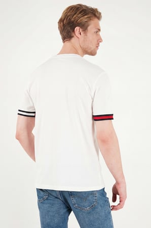 Buratti Bisiklet Yaka Kolları Renkli Şerit Detaylı T Shirt Erkek T SHİRT 5904060 BEYAZ