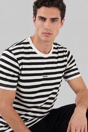 Buratti Çizgili Pamuklu Relaxed Fit Bisiklet Yaka T Shirt Erkek T SHİRT 5904078 SİYAH
