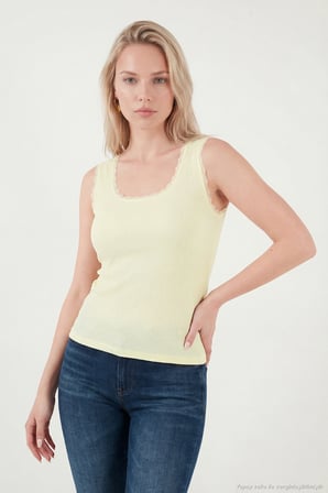 Lela Bayan Atlet 5864979