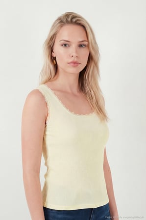 Lela Bayan Atlet 5864979