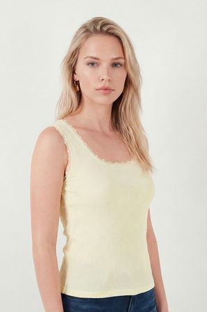Lela Bayan Atlet 5864979